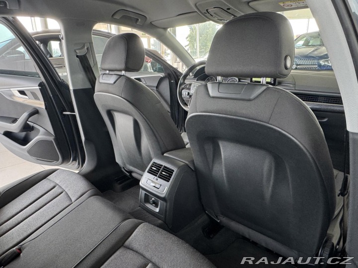 Audi A4 2,0TDI*MatrixLED*Navigace 2017