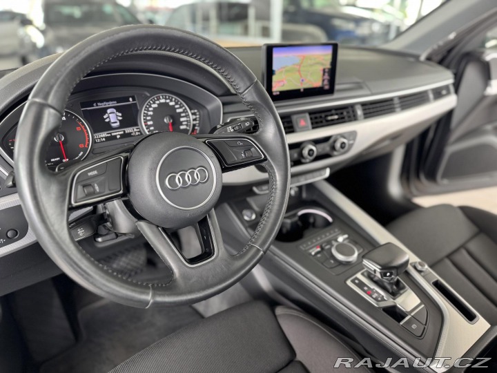 Audi A4 2,0TDI 140kW*Matrix*REZER 2017