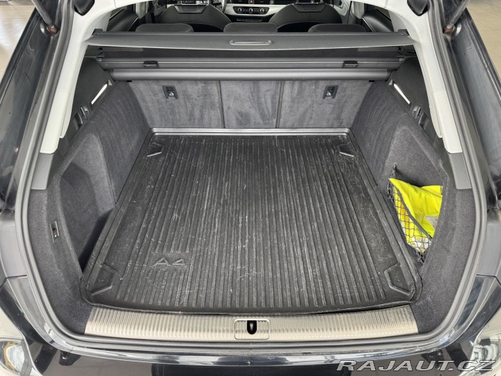 Audi A4 2,0TDI 140kW*MatrixLED*Ta 2017