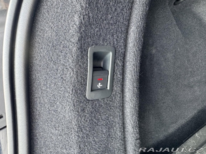 Audi A4 2,0TDI 140kW*MatrixLED*Ta 2017