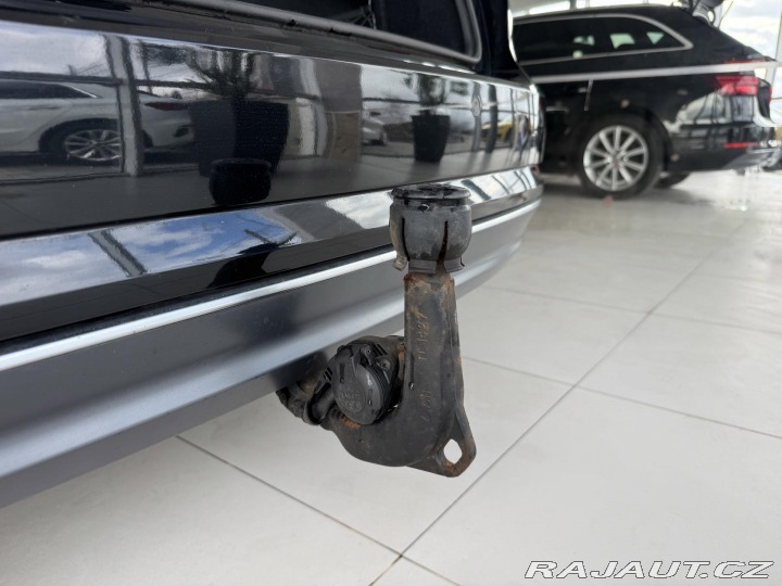 Audi A4 2,0TDI 140kW*Matrix*REZER 2017