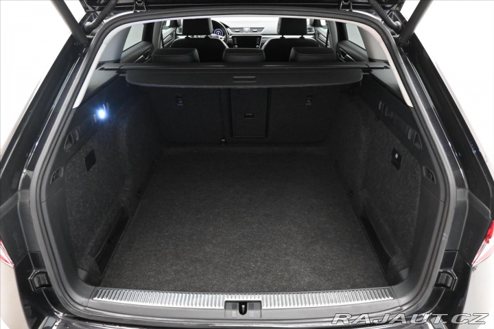 Škoda Superb 2,0 TDI 110 KW DSG STYLE 2020