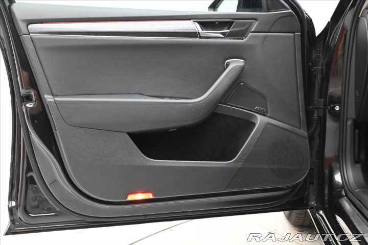 Škoda Superb 2,0 TDI 110 KW DSG STYLE 2020