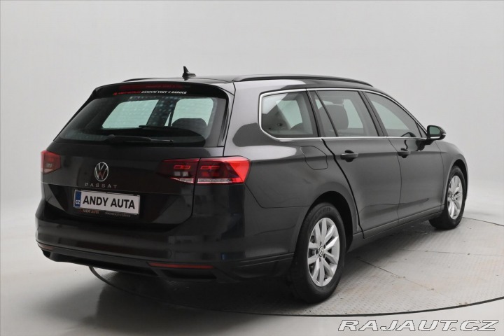 Volkswagen Passat 2,0 TDI 110 kW DSG BUSINE 2022