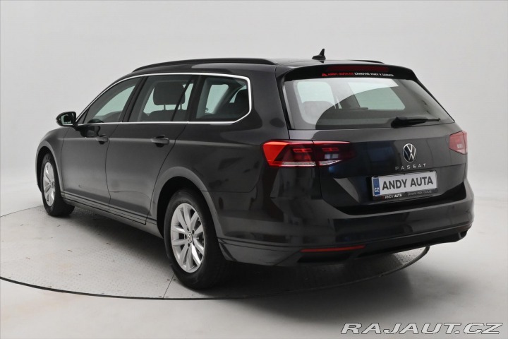 Volkswagen Passat 2,0 TDI 110 kW DSG BUSINE 2022