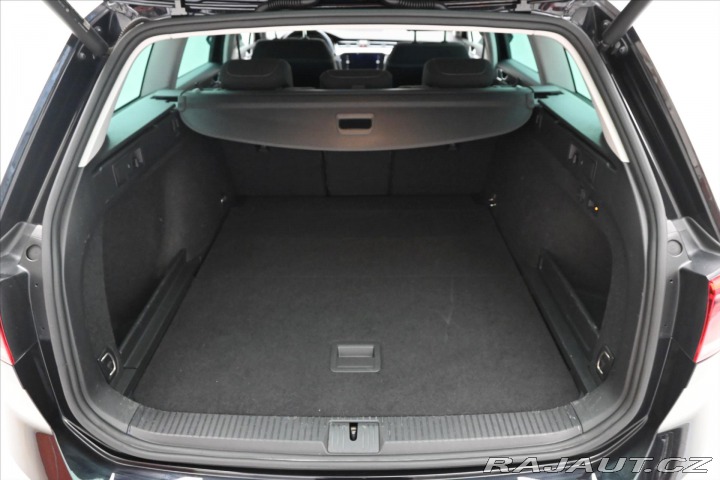 Volkswagen Passat 2,0 TDI 110 KW DSG BUSINE 2023