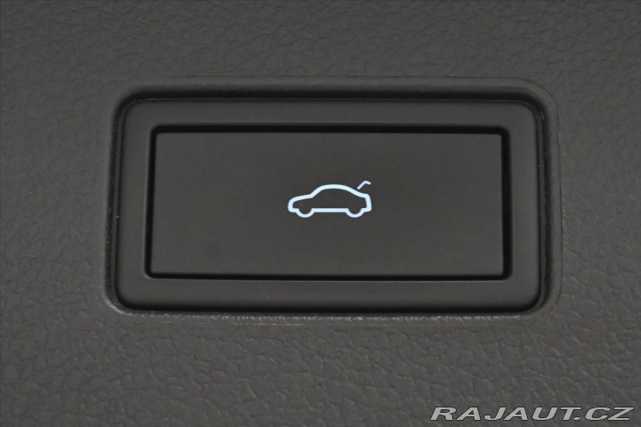 Volkswagen Passat 2,0 TDI 110 KW DSG BUSINE 2023