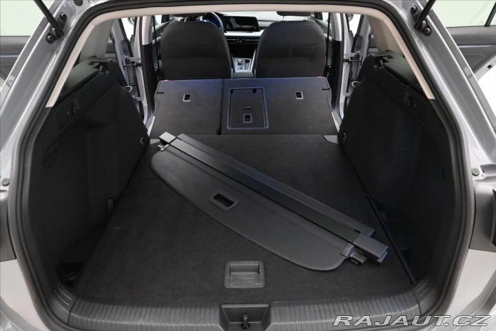 Volkswagen Golf 2,0 TDI 110 KW DSG Life Z 2022