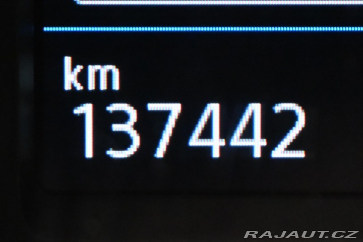 Volkswagen Passat 2,0 TDI 110 kW DSG BUSINE 2022