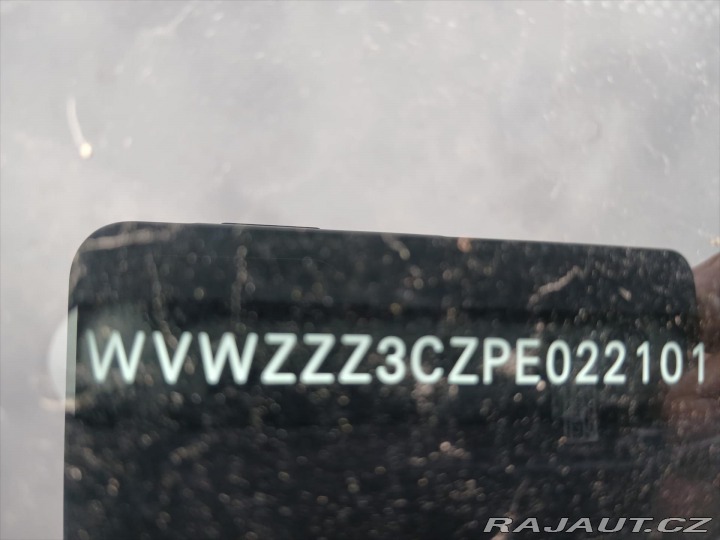 Volkswagen Passat 2,0 TDI 110 kW DSG VŮZ PŘ 2022