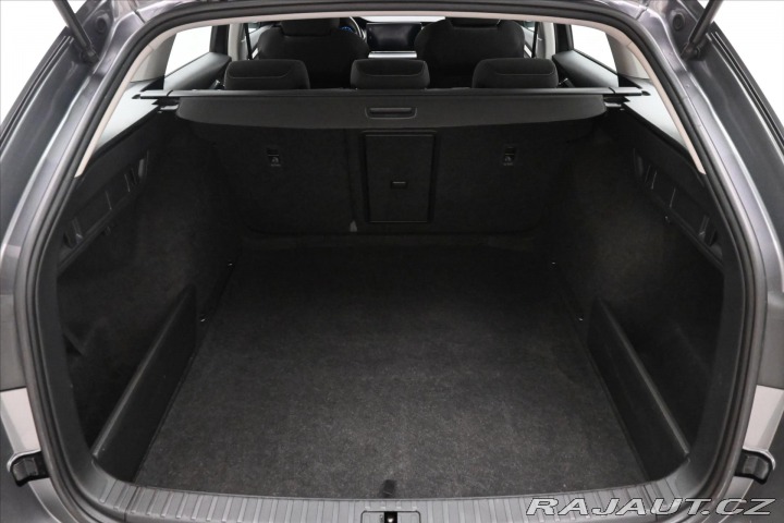 Škoda Octavia 2,0 TDI 110kW DSG NAVIGAC 2022