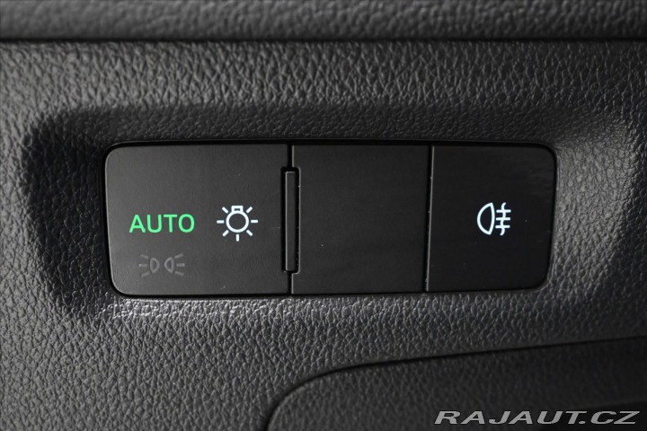 Škoda Octavia 2,0 TDI 110kW DSG NAVIGAC 2022