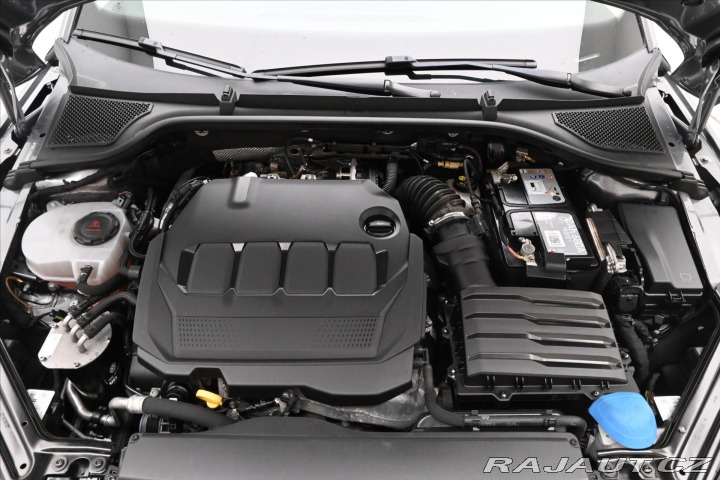 Škoda Octavia 2,0 TDI 110kW DSG NAVIGAC 2022