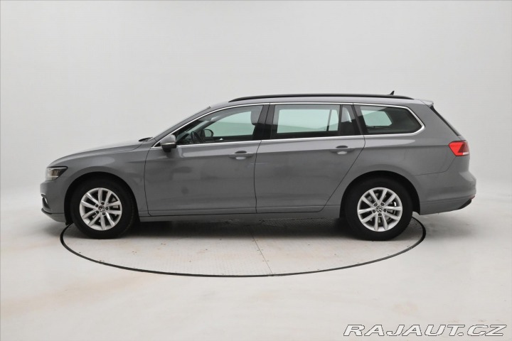 Volkswagen Passat 2,0 TDI 110 KW DSG Busine 2022