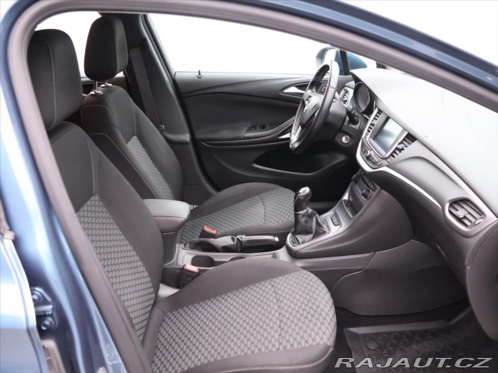 Opel Astra 1,0 T 77kW CZ Klima Serv. 2016