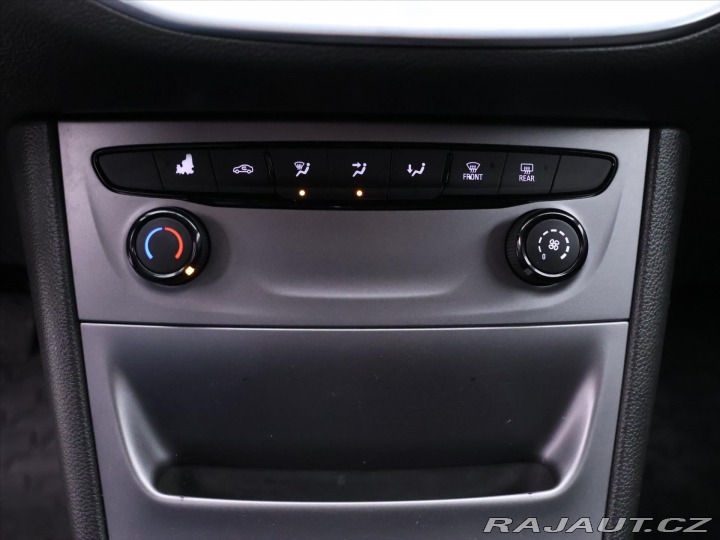Opel Astra 1,0 T 77kW CZ Klima Serv. 2016