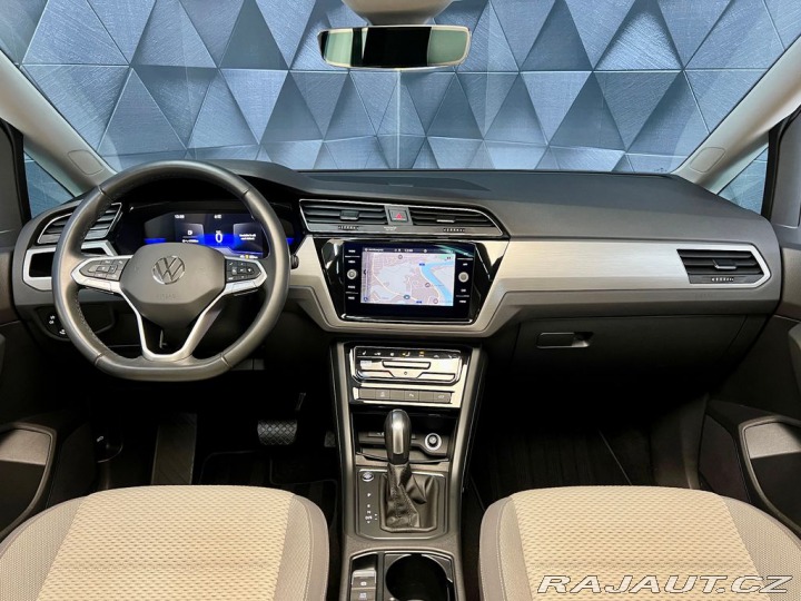 Volkswagen Touran 1.5 TSI 110 KW DSG CL, WE 2023