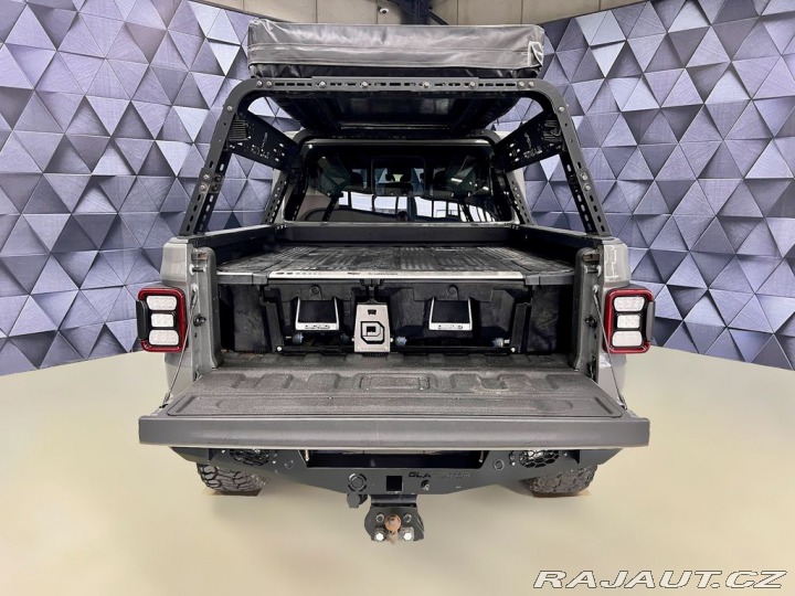 Jeep Gladiator 3.6 V6 OVERLANDING, STAN, 2023