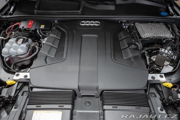 Audi Q7 45 TDI QUATTRO*TAŽNÉ*PANO 2020