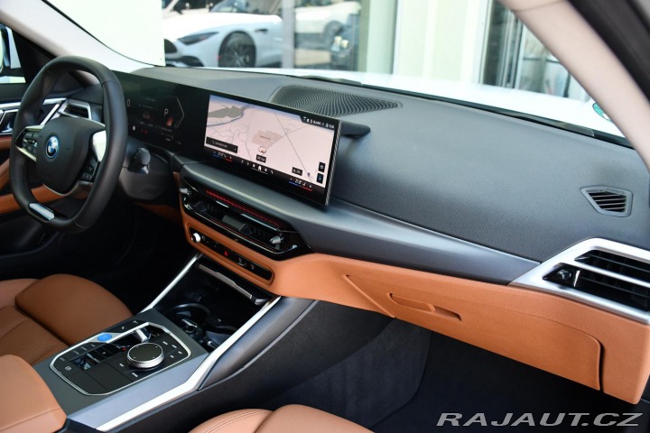 BMW i4 eDrive35 FACELIFT REZERVA 2025