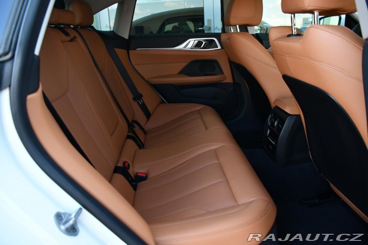 BMW i4 eDrive35 FACELIFT 3L-ZÁRU 2025