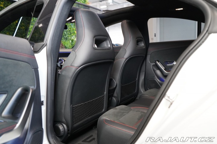 Mercedes-Benz CLA 200*4M*AMG*PANO*DISTRONIC 2022