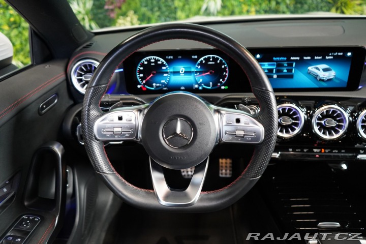Mercedes-Benz CLA 200*4M*AMG*PANO*DISTRONIC 2022