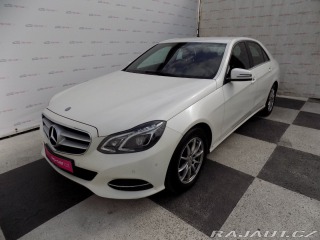 Mercedes-Benz E 220d/Full-LED/NAVI/