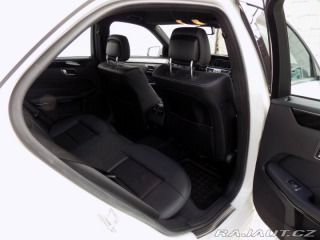 Mercedes-Benz E 220d/Full-LED/NAVI/ 2014