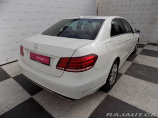 Mercedes-Benz E 220d/Full-LED/NAVI/ 2014