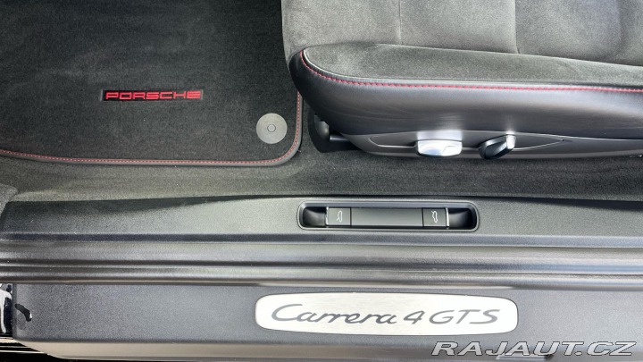 Porsche 911 4GTS 2017