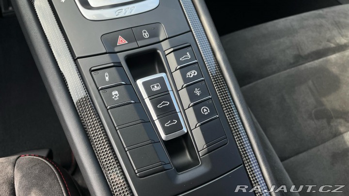 Porsche 911 4GTS 2017