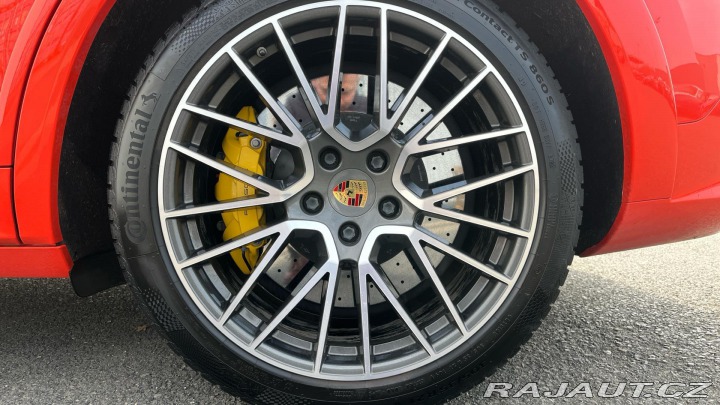 Porsche Cayenne Turbo 2019