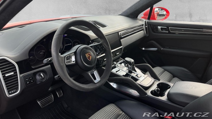 Porsche Cayenne Turbo 2019