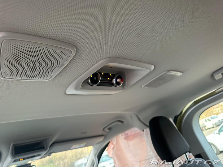 Volkswagen Caravelle 2.0TDi, 110KW, DPH 2026