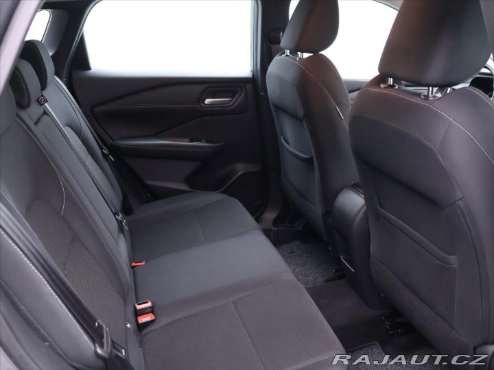 Nissan Qashqai 1,3 DIG-T MHEV Business T 2022