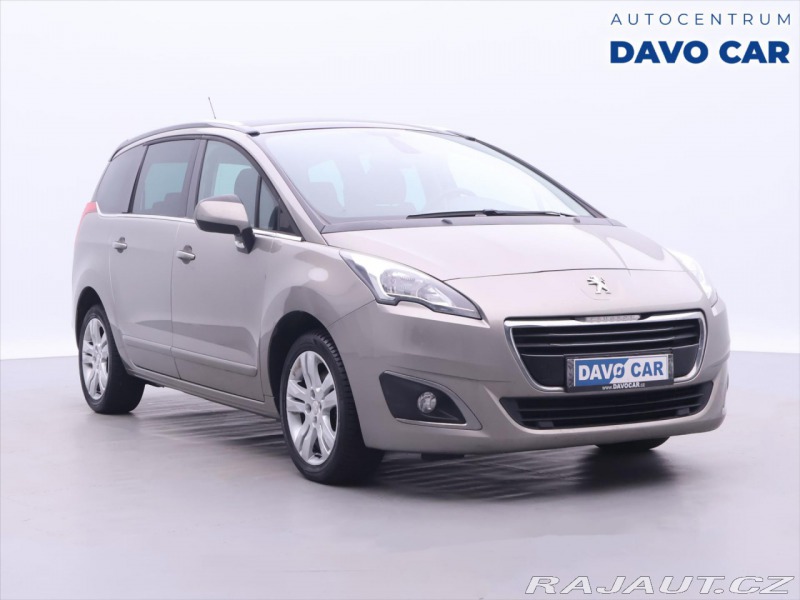 Peugeot 5008 1,6 HDI 120k CZ Allure 7-