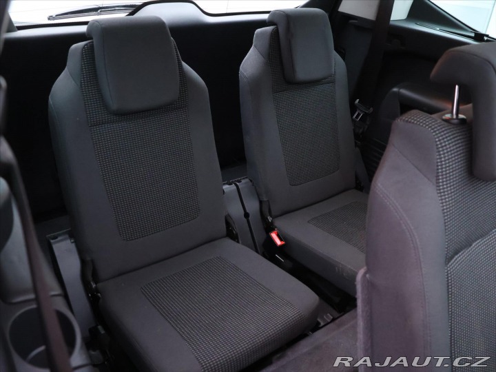 Peugeot 5008 1,6 HDI 120k CZ Allure 7- 2017