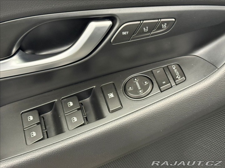 Hyundai i30 1,5 T-GDI STYLE PREMIUM 2024