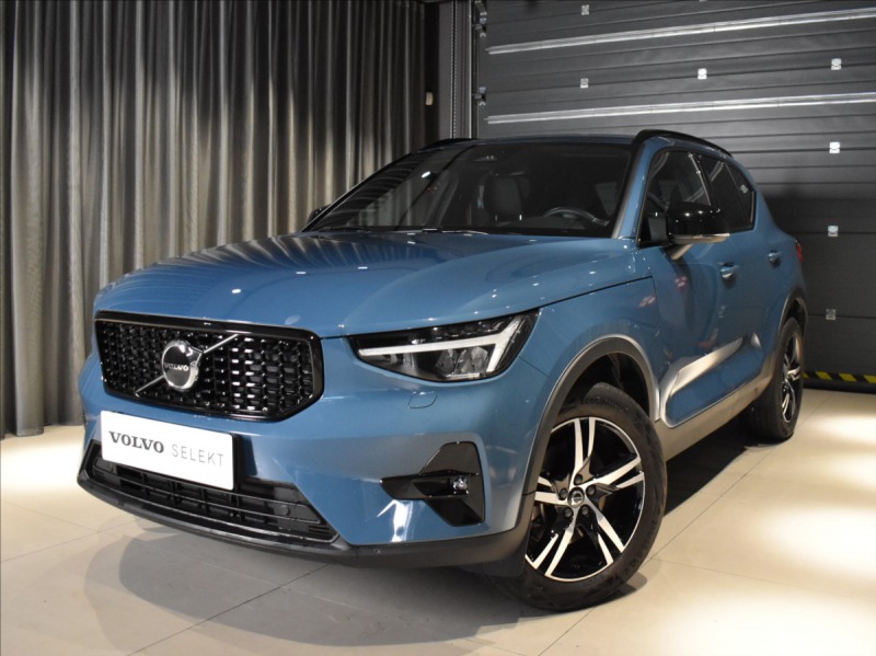 Volvo XC40 2,0 B4 AWD PLUS Bezklíč,H