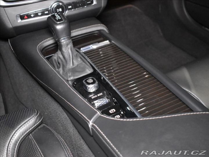 Volvo S90 2,0 T6 AWD Vzduch,masáže 2020