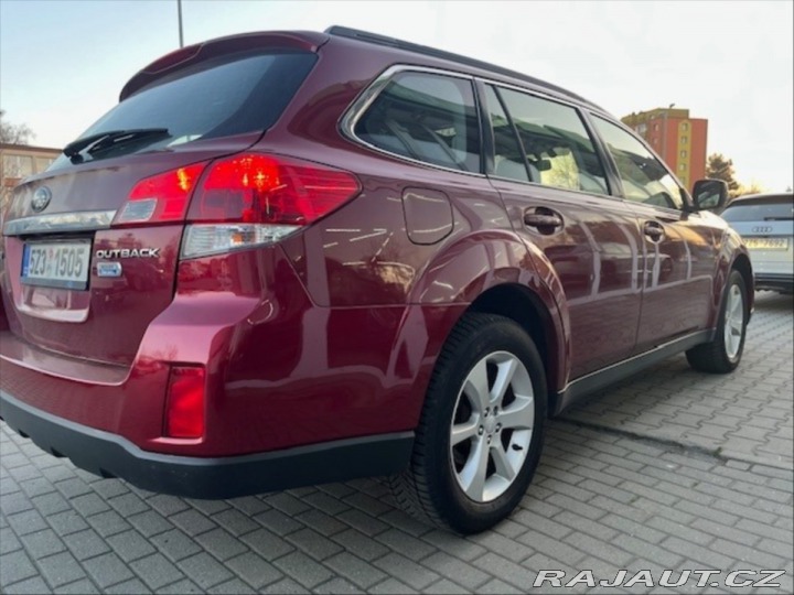 Subaru Outback 2,0   110 kW AWD AUTOMAT, 2013
