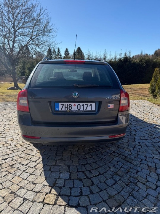 Škoda Octavia 2,0   II generace facelif 1800