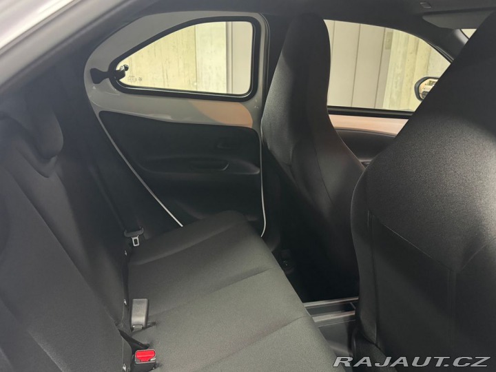 Toyota Aygo 1.5, HEV, Active 2026