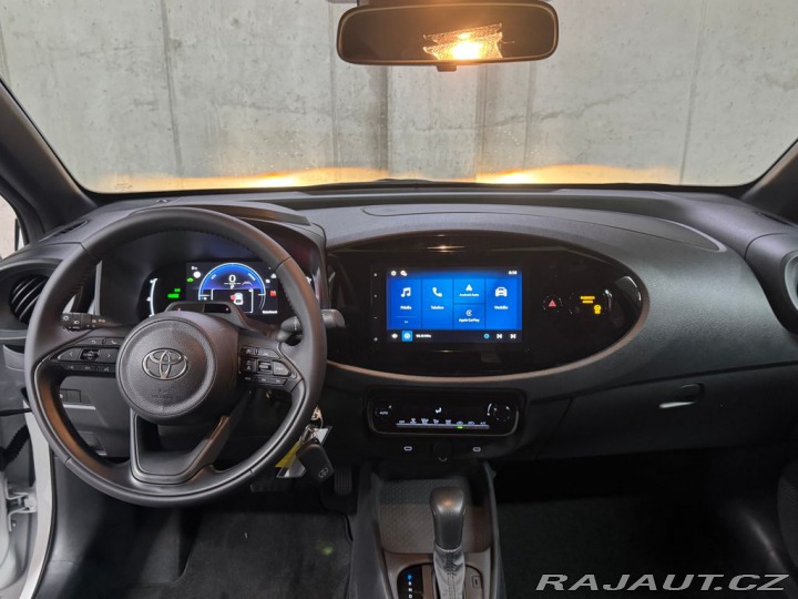 Toyota Aygo 1.5, HEV, Active 2026