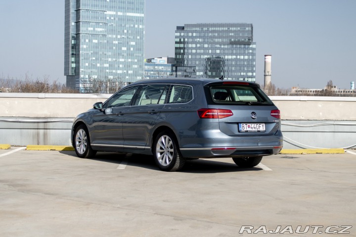 Volkswagen Passat Variant  / Comfortline/ N 2015