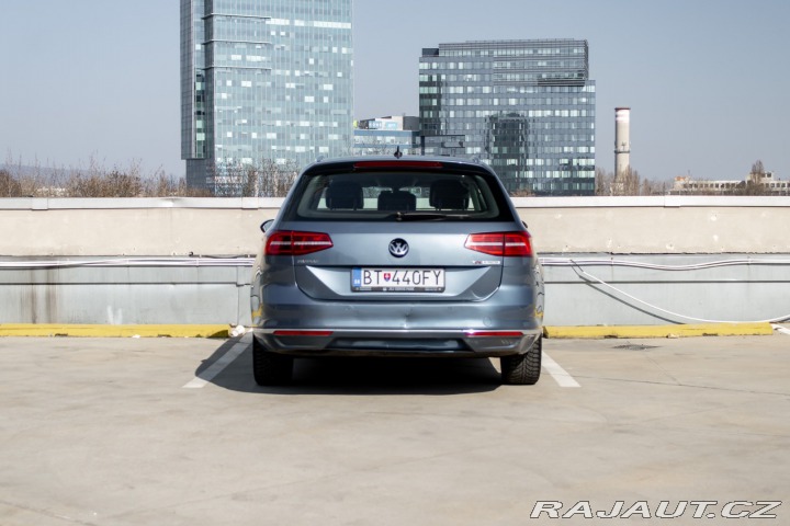 Volkswagen Passat Variant  / Comfortline/ N 2015