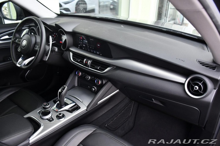 Alfa Romeo Stelvio 2.0TURBO 16V Q4 147kW ZAD 2020