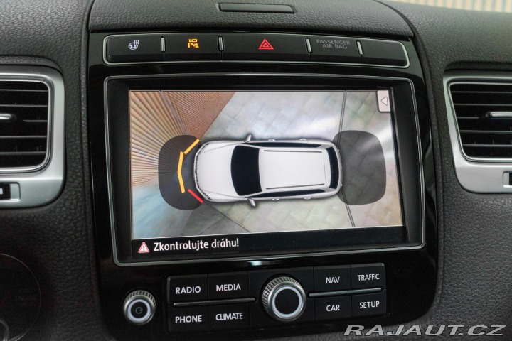 Volkswagen Touareg 3.0 TDI TAŽNÉ*VZDUCH*KAME 2015
