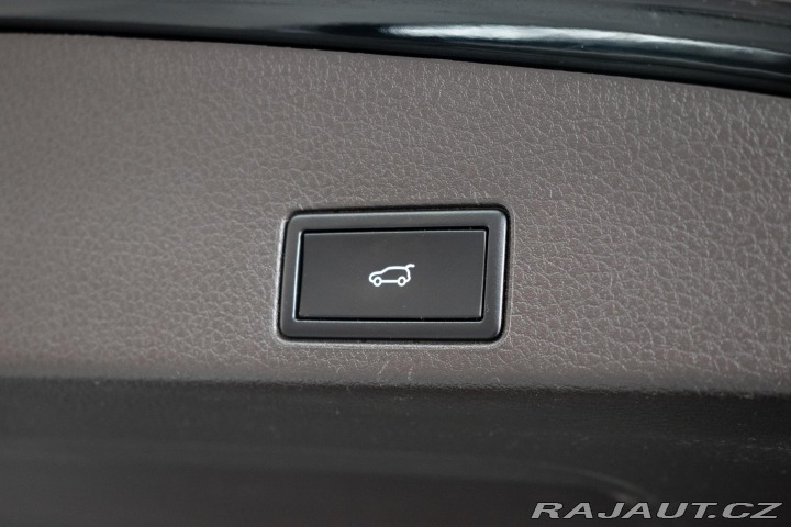 Volkswagen Touareg 3.0 TDI TAŽNÉ*VZDUCH*KAME 2015